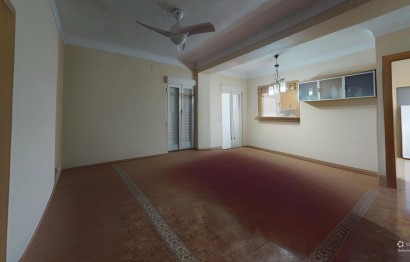 Resale - Apartment / flat - Elche - Plaza Crevillente-Juzgados