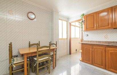 Resale - Apartment / flat - Elche - Toscar
