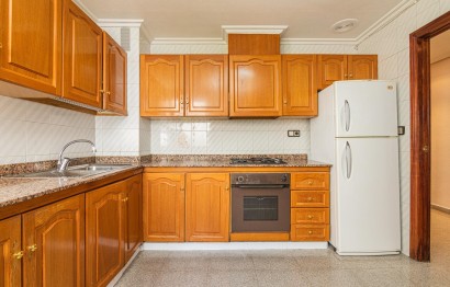 Resale - Apartment / flat - Elche - Toscar