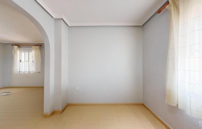 Resale - Bungalow - Monforte del Cid - Monforte cid
