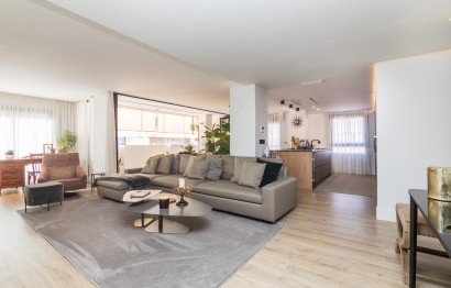 Resale - Apartment / flat - Elche - Center