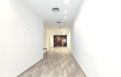 Resale - Commercial - Elche - Plaza Barcelona