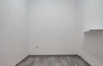 Resale - Commercial - Elche - Plaza Barcelona