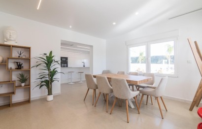 Resale - Villa - Elche Pedanías - Peña de Las Águilas