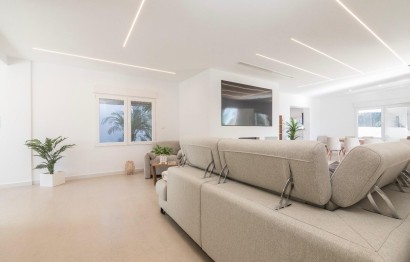 Resale - Villa - Elche Pedanías - Peña de Las Águilas