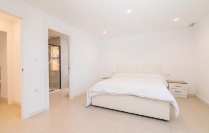 Resale - Villa - Elche Pedanías - Peña de Las Águilas