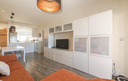 Resale - Apartment / flat - Arenales del Sol - Zona paseo maritimo