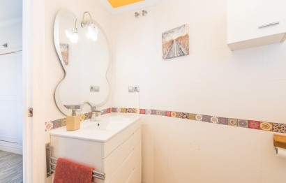 Resale - Apartment / flat - Arenales del Sol - Zona paseo maritimo