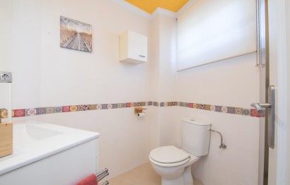 Resale - Apartment / flat - Arenales del Sol - Zona paseo maritimo