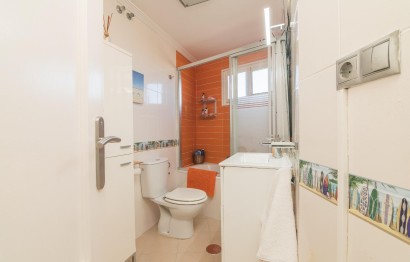 Resale - Apartment / flat - Arenales del Sol - Zona paseo maritimo