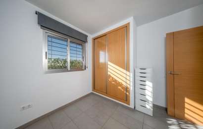 Reventa - Ático - Arenales del Sol
