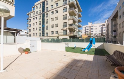 Resale - Apartment / flat - Elche - Campo de Fútbol