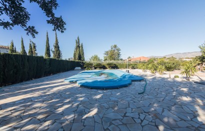Resale - Villa - Matola - Algoda-Matola-Llano de San José