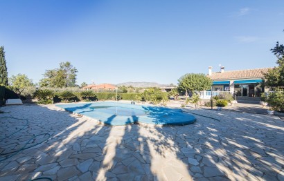 Resale - Villa - Matola - Algoda-Matola-Llano de San José