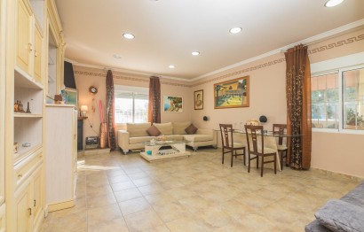 Resale - Villa - Matola - Algoda-Matola-Llano de San José