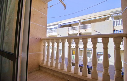 Resale - Apartment / flat - Torrevieja - Estacion de autobuses