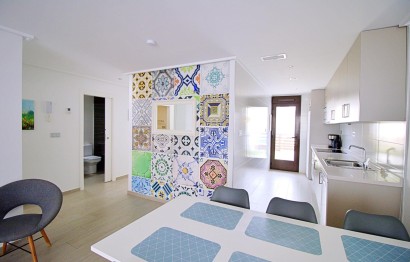 Resale - Apartment / flat - Pilar de la Horadada - Torre de la Horadada