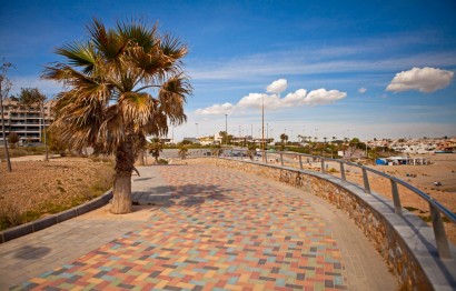 Resale - Apartment / flat - Pilar de la Horadada - Torre de la Horadada