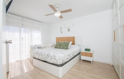Resale - Apartment / flat - Elche - Plaza Madrid
