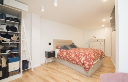 Reventa - Apartamento / piso - Elche - Reina Victoria-Miguel Hernández