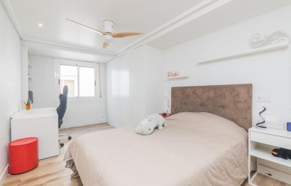 Reventa - Apartamento / piso - Elche - Reina Victoria-Miguel Hernández