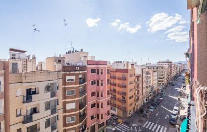 Reventa - Apartamento / piso - Elche - Reina Victoria-Miguel Hernández
