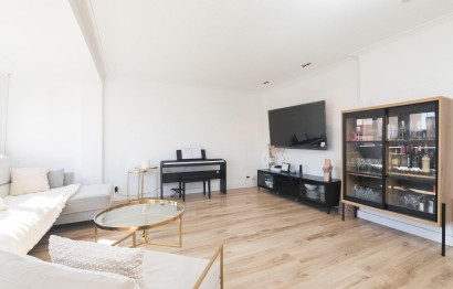 Reventa - Apartamento / piso - Elche - Reina Victoria-Miguel Hernández
