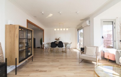 Reventa - Apartamento / piso - Elche - Reina Victoria-Miguel Hernández