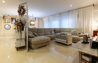 Resale - Apartment / flat - Crevillent - CENTRO