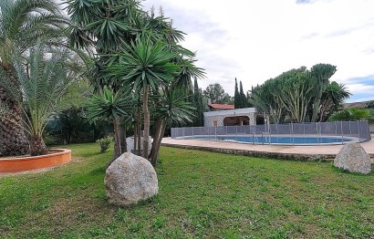 Resale - Villa - Elche Pedanías - Peña las Águilas