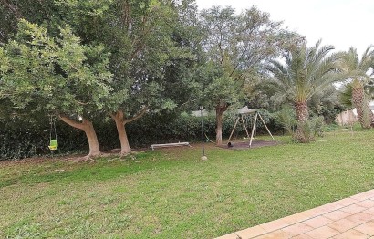 Resale - Villa - Elche Pedanías - Peña las Águilas