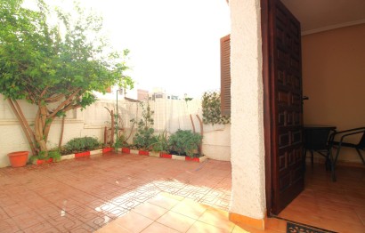 Resale - Bungalow Planta Baja - Santa Pola - Calas de Santiago Bernabeu