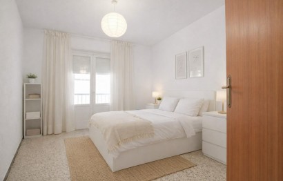 Resale - Apartment / flat - Santa Pola - Centro