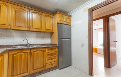 Resale - Apartment / flat - Santa Pola - Santiago bernabeu