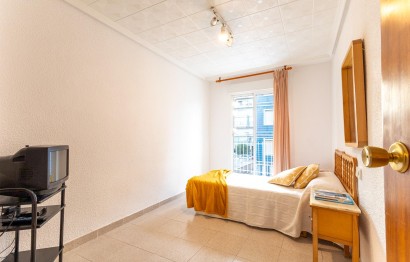 Resale - Apartment / flat - Santa Pola - Santiago bernabeu