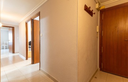 Resale - Apartment / flat - Santa Pola - Santiago bernabeu