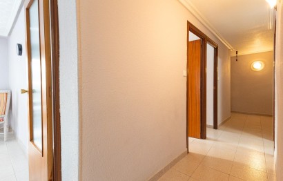 Resale - Apartment / flat - Santa Pola - Santiago bernabeu