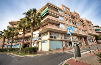 Resale - Apartment / flat - Santa Pola - Centro