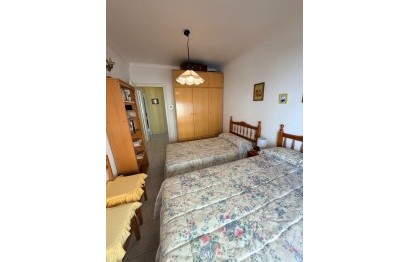 Resale - Apartment / flat - Santa Pola - Centro