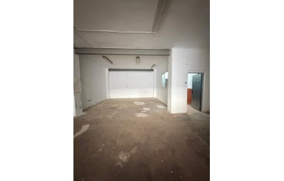 Revente - Commercial - Elche - Plaza Madrid