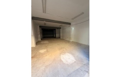 Revente - Commercial - Elche - Plaza Madrid