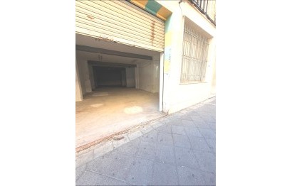 Revente - Commercial - Elche - Plaza Madrid