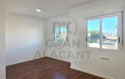 Resale - Casa Tipo Dúplex - Gran alacant - Carabasí