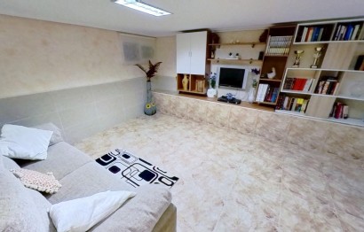 Resale - Bungalow - Santa Pola - Calas de Santiago Bernabeu