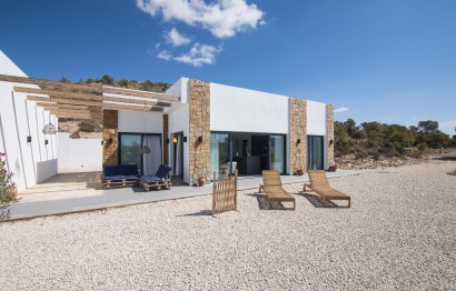 Resale - Villa - La Romana - ALCANA