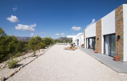 Resale - Villa - La Romana - ALCANA