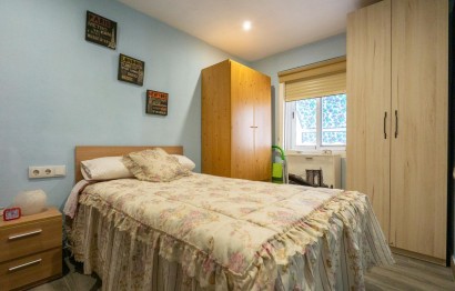 Resale - Apartment / flat - Santa Pola - Playa Levante