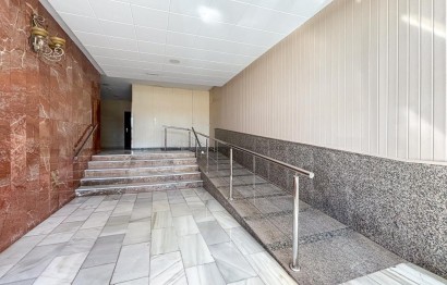 Resale - Apartment / flat - Santa Pola - Playa Levante