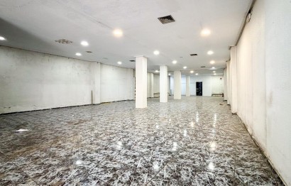 Revente - Commercial - Elche - Plaza Madrid