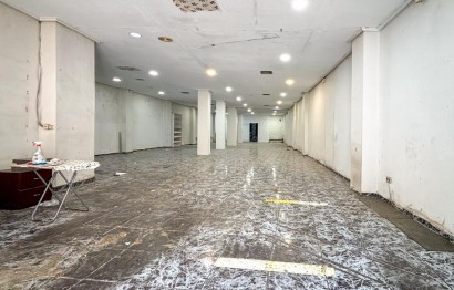 Revente - Commercial - Elche - Plaza Madrid